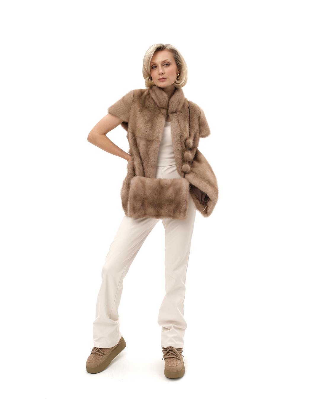 жилет из меха норки