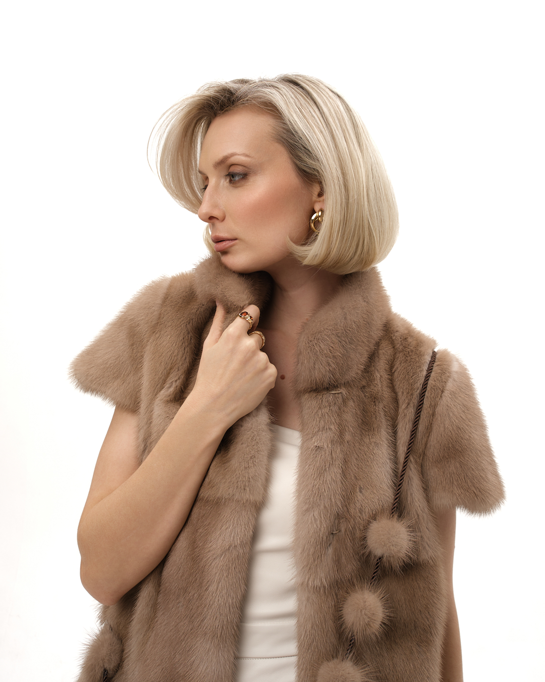 жилет из меха норки