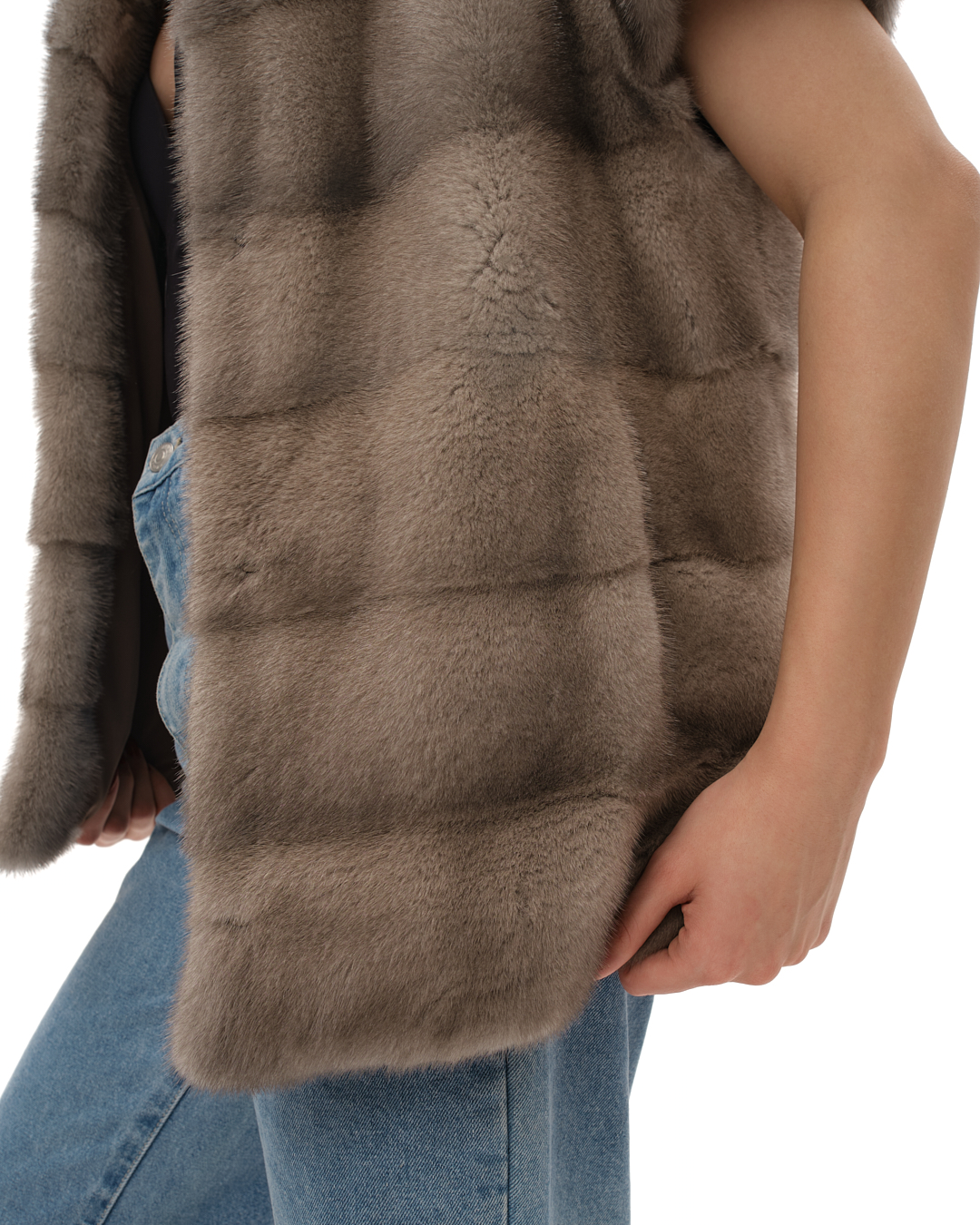 жилет из меха норки