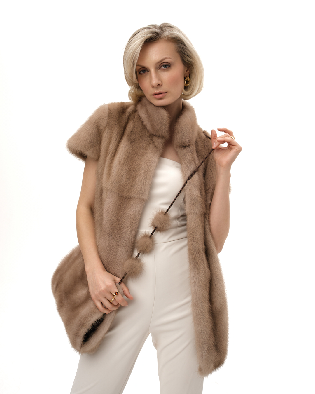 жилет из меха норки
