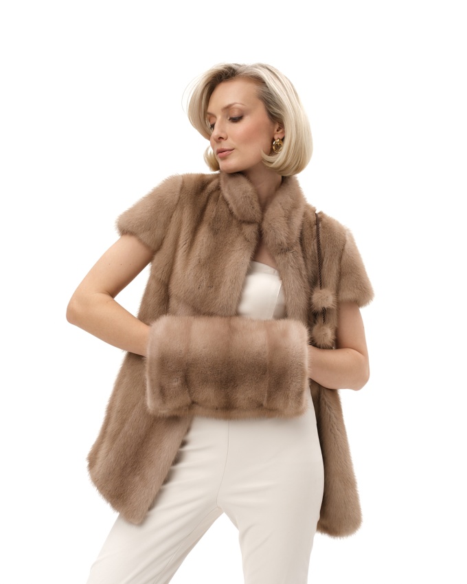жилет из меха норки
